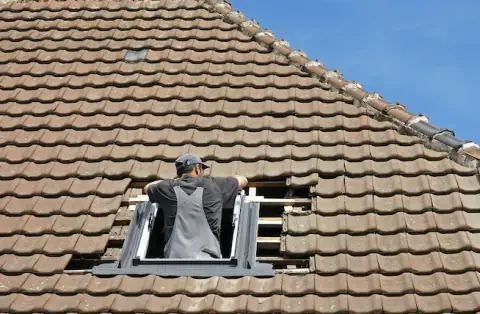 Pose de velux - Saint-Jory de Chalais